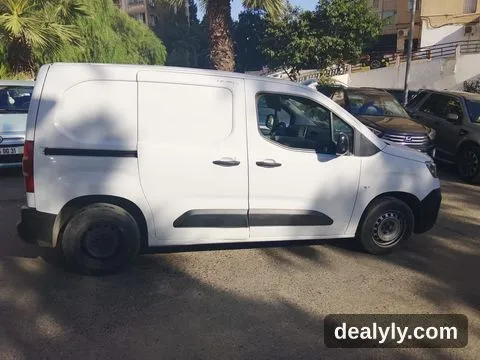 fiat Doblo 2023 — 156000 km - 1