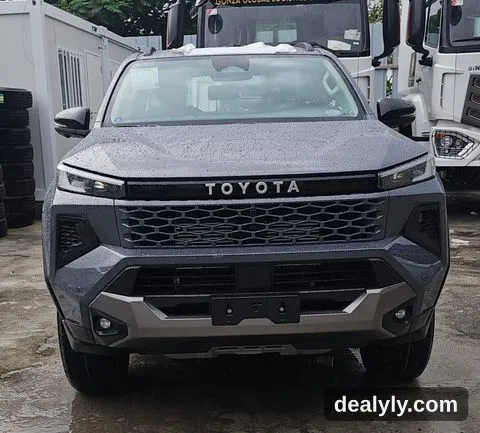 toyota hilux conquest 2.8L euro4 2027 — 0 km - 1